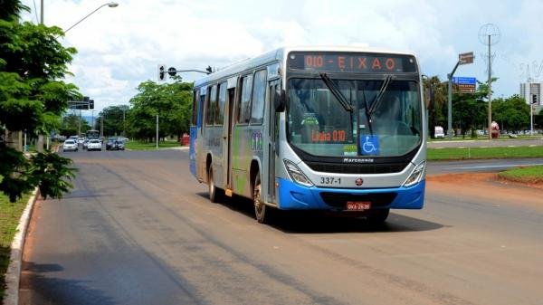 AGORA: Eduardo Siqueira determina nova tarifa do transporte coletivo de Palmas em R$ 2 a partir da próxima terça-feira