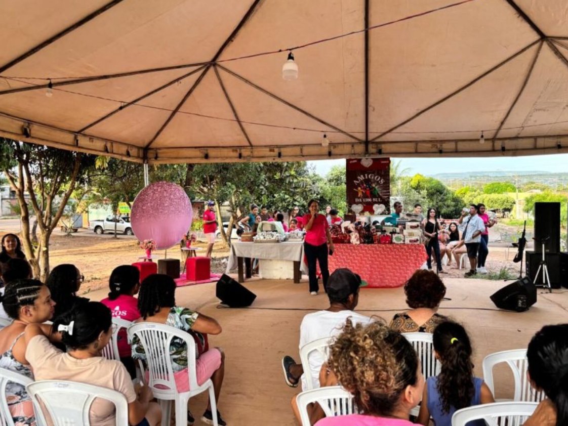 Com presença do Prefeito Eduardo, Coletivo SOMOS realiza ação especial para homenagear mães palmenses