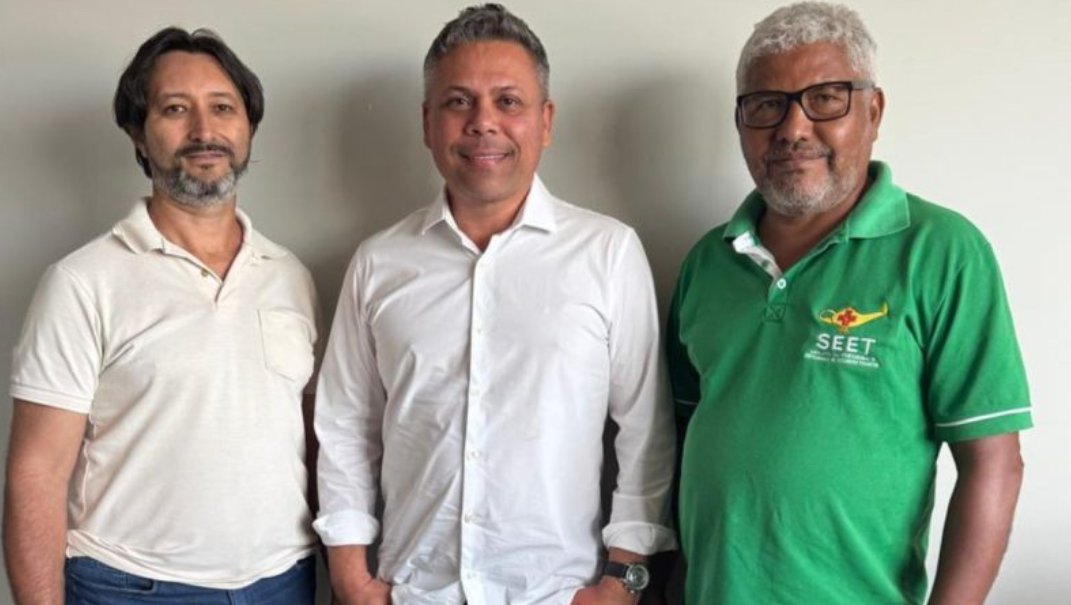 Vereador Alex Mascarenhas recebe lideranças sindicais e reforça compromisso com valorização dos técnicos de enfermagem da Capital