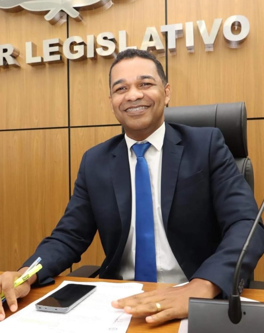 Vereador Waldson da Agesp solicita manutenção da iluminação pública na quadra 1.105 Sul em Palmas