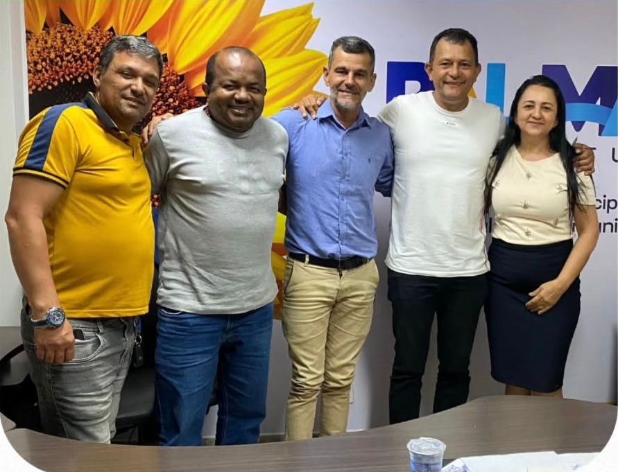 Vereador Zé Branquim realiza visita institucional à Secretaria de Articulação Comunitária e dá boas-vindas ao novo secretário Mauro Lacerda
