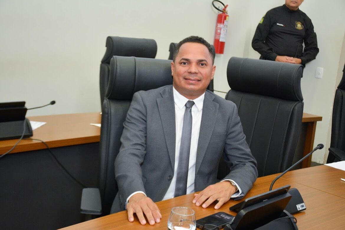 Vereador Josmundo requer melhorias na drenagem da ciclovia entre o Aureny III e o Taquari