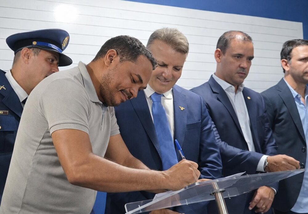 Guarda Metropolitana recebe novos equipamentos em evento com participação do vereador Josmundo