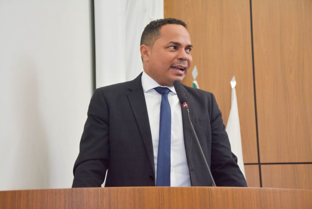 Vereador Josmundo requer a construção de uma Escola Municipal na Baixada do Aureny III