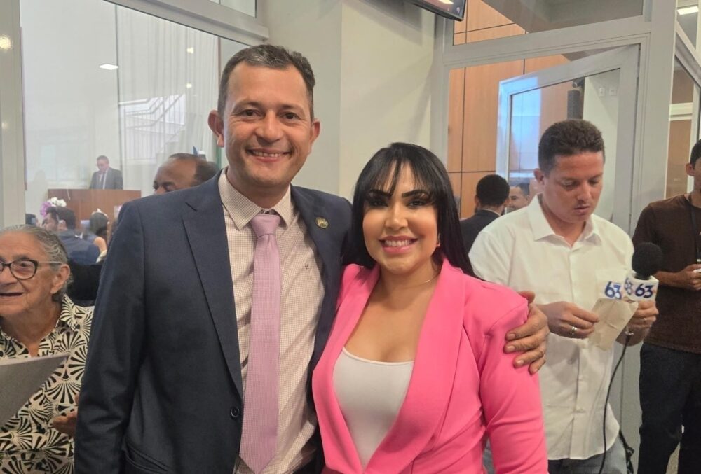 Vereador Zé Branquim homenageia deputada Janad Valcari em sessão solene pelo Dia Internacional da Mulher em Palmas; “Com muito orgulho”