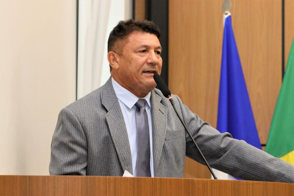 Vereador Márcio Reis protocola projeto lei que cria atendimento psicossocial itinerante para mulheres vítimas de violência em Palmas