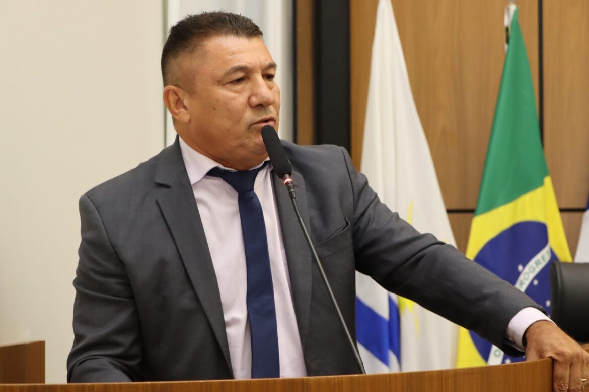 Vereador Márcio Reis solicita pacote emergencial para o Flamboyant 2 em Palmas com asfalto, iluminação, segurança reforçada e novas unidades de saúde e educação
