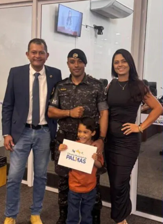Vereador Zé Branquim apresenta Voto de Congratulação a policial militar que salvou vítima de grave acidente na BR-010