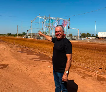 Vereador Eudes Assis acompanha obra do estacionamento do estádio e reforça fiscalização sobre investimentos públicos