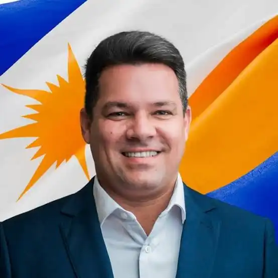 Walter Viana tem candidatura a deputado estadual oficializada em convenção