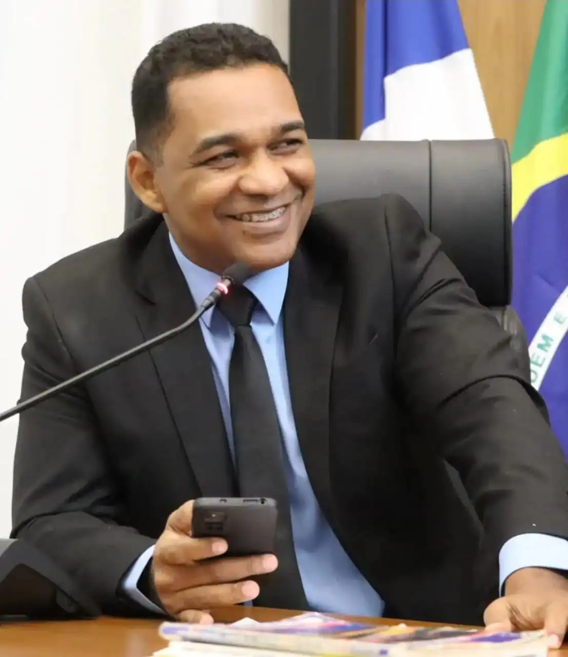 Vereador Waldson da Agesp solicita manutenção da iluminação pública na Baixada do Aureny III e em dois setores de Palmas