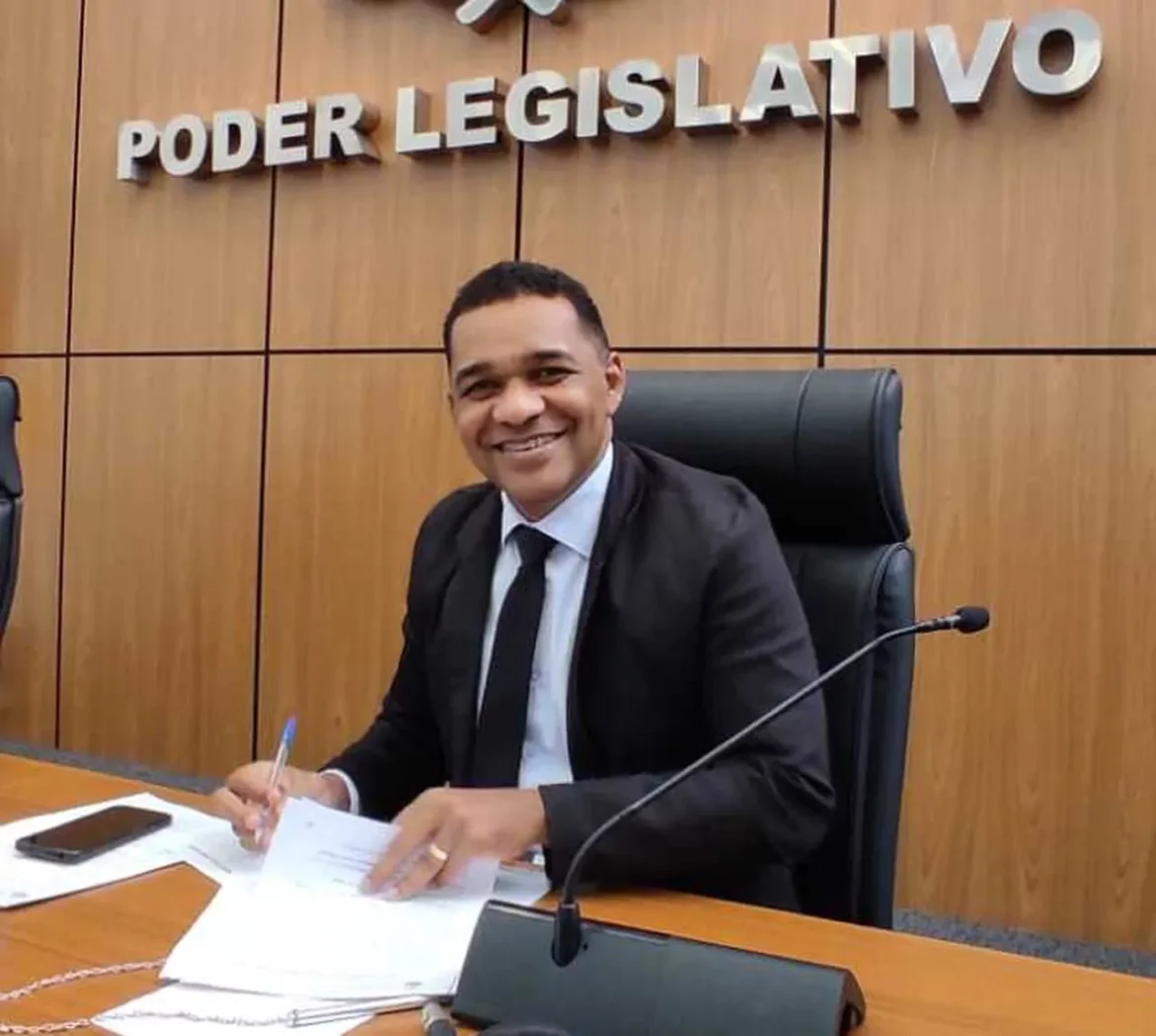 Vereador Waldson da Agesp tem requerimento por melhorias na iluminação da T-24 do Jardim Taquari aprovado